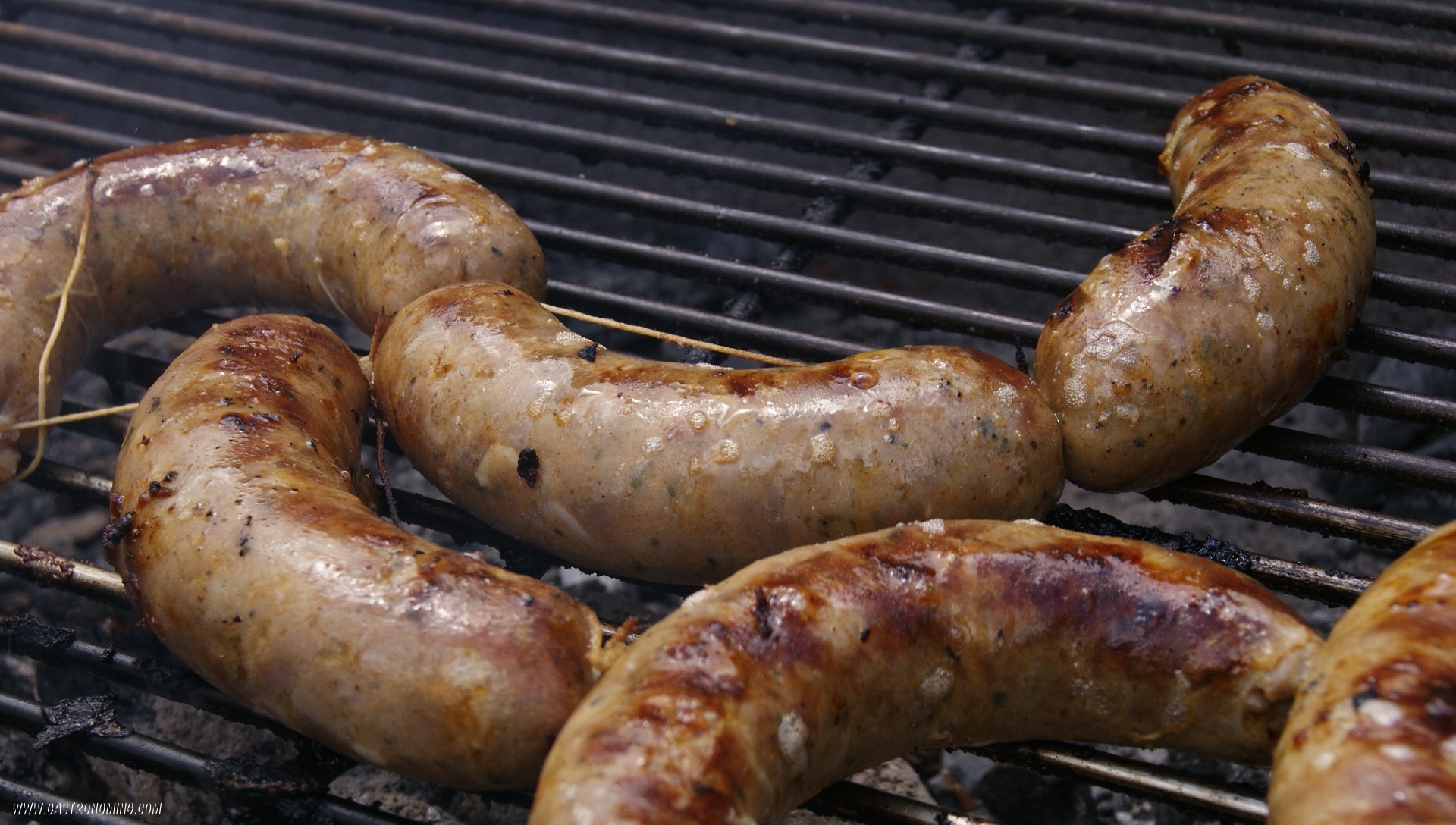 Chorizos Parrilleros - Gastronoming – Gastronoming